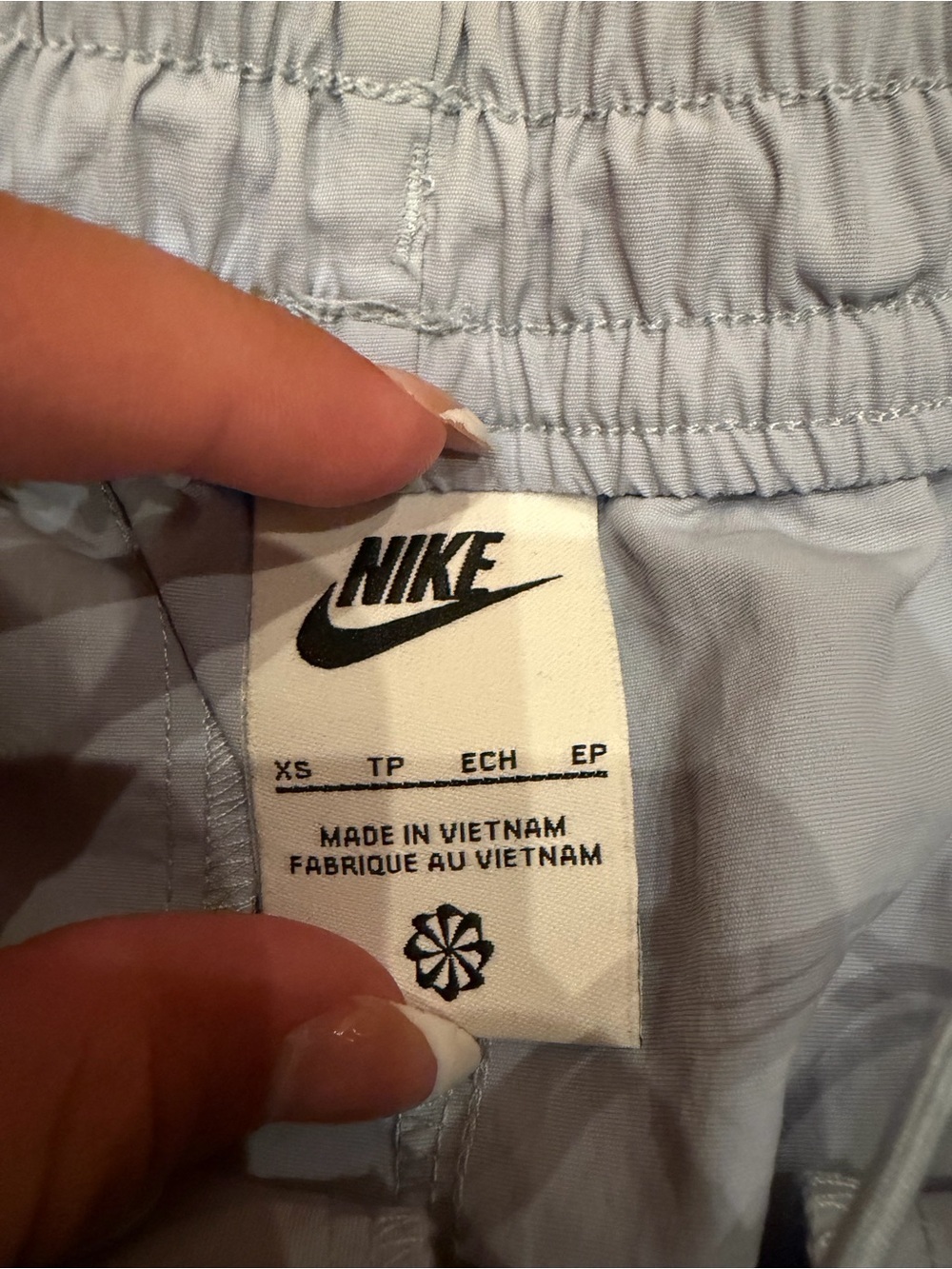 Nike Light Blue Elastic Waist Shorts - Picture 3 of 3